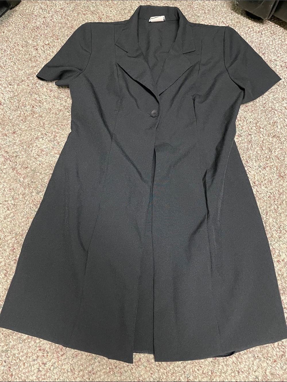 Vintage 90s single button Black Short-Sleeve blazer with shoulder pads